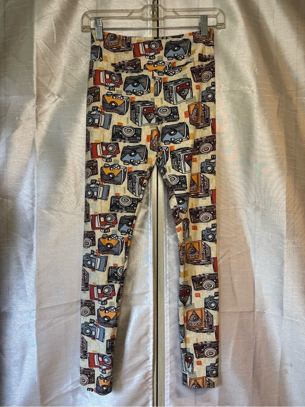Camera-Print Leggings - Cream Multi